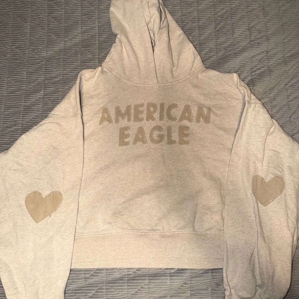 American Eagle Outfitters Women's Cream Crop Top Hoodie Sweater